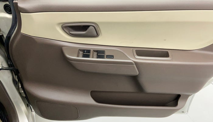 2009 Maruti Zen Estilo VXI, Petrol, Manual, 39,431 km, Driver Side Door Panels Control