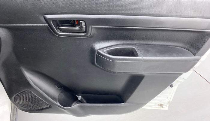 2019 Maruti S PRESSO VXI (O), Petrol, Manual, 76,529 km, Driver Side Door Panels Control