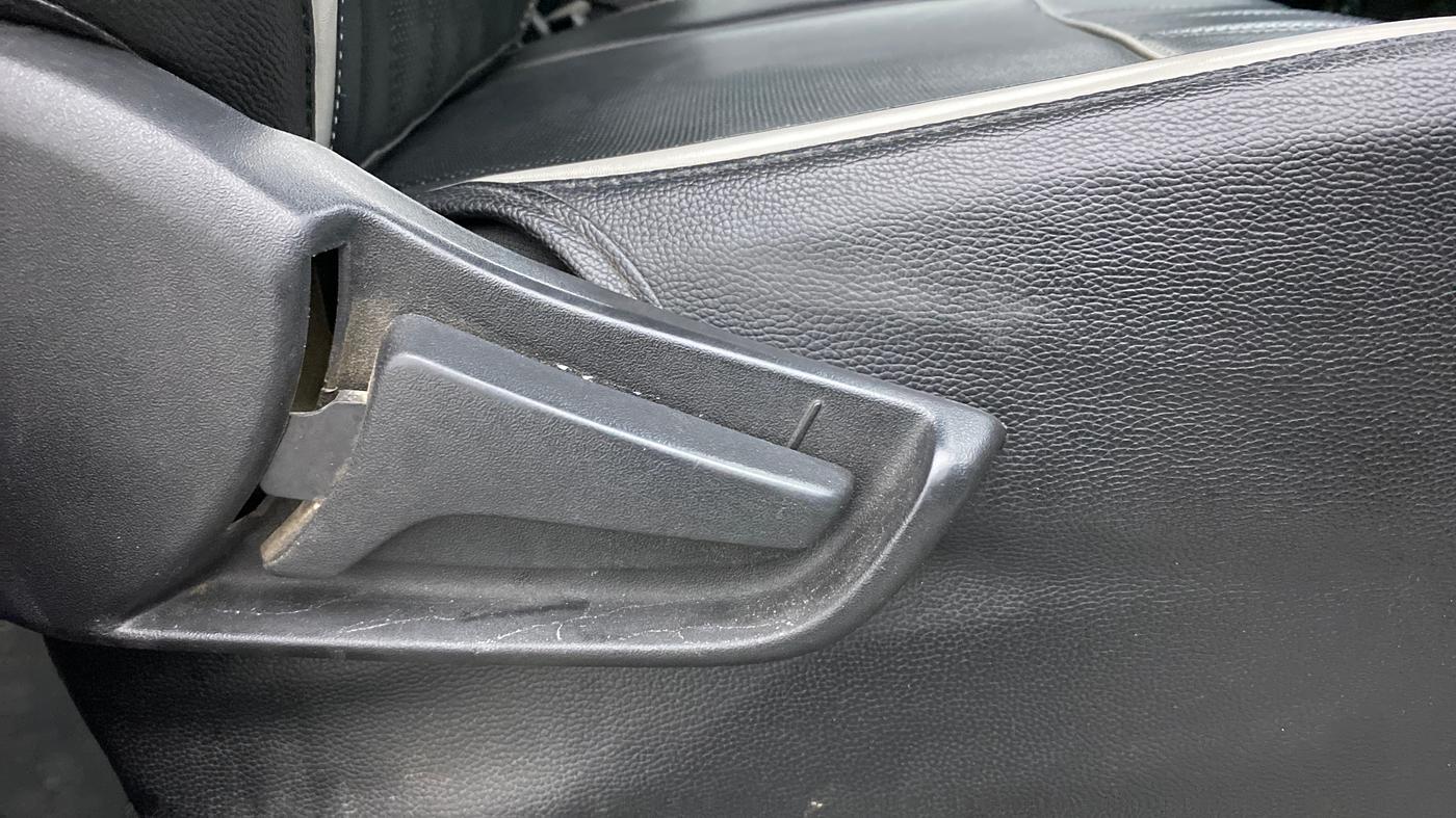 2019 Maruti S PRESSO VXI (O), Petrol, Manual, 76,529 km, Driver Side Adjustment Panel