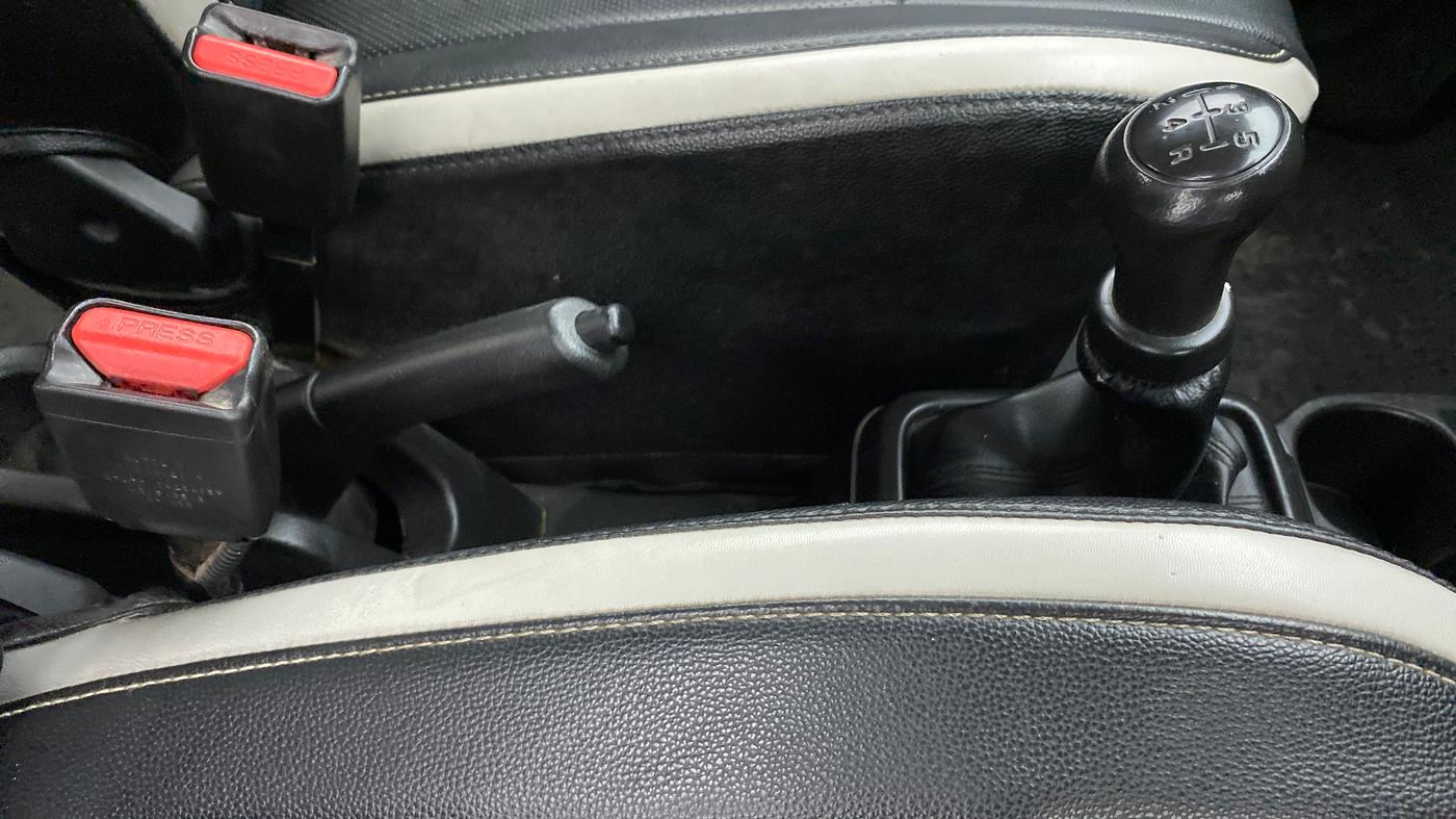 2019 Maruti S PRESSO VXI (O), Petrol, Manual, 76,529 km, Gear Lever