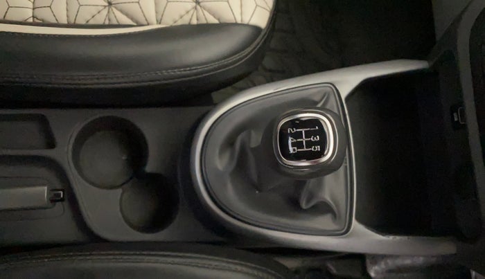 2020 Hyundai GRAND I10 NIOS SPORTZ 1.2 KAPPA VTVT CNG, CNG, Manual, 77,885 km, Gear Lever