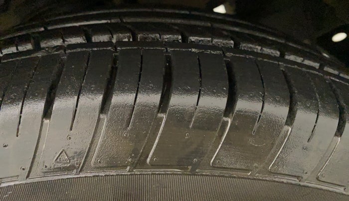 2022 Mahindra Scorpio S11 2WD, Diesel, Manual, 5,705 km, Left Front Tyre Tread