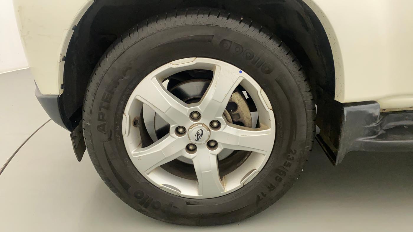 2022 Mahindra Scorpio S11 2WD, Diesel, Manual, 5,705 km, Left Front Wheel