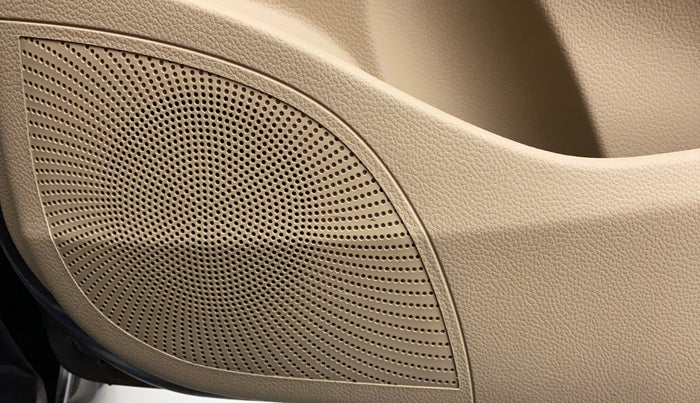 2016 Hyundai Eon SPORTZ, Petrol, Manual, 21,953 km, Speaker