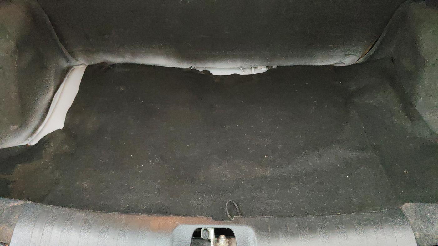 2014 Maruti Swift Dzire VDI, Diesel, Manual, 1,14,043 km, Boot Inside