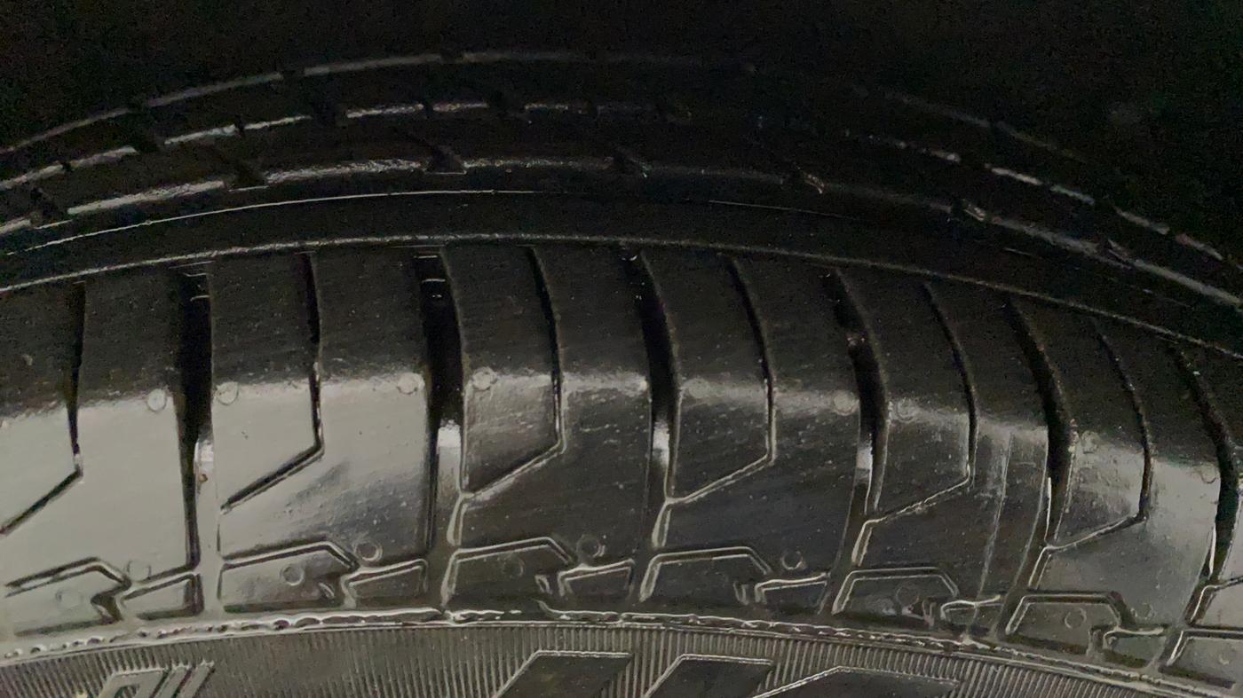 2016 Honda City 1.5L I-VTEC VX CVT, Petrol, Automatic, 83,107 km, Right Front Tyre Tread