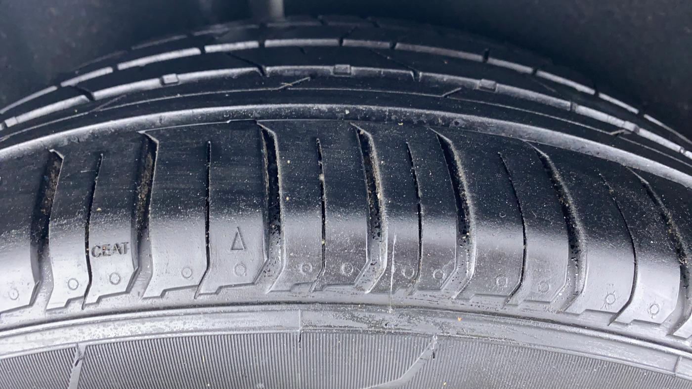 2018 Ford Ecosport 1.5 TITANIUM TI VCT, CNG, Manual, 91,029 km, Right Rear Tyre Tread
