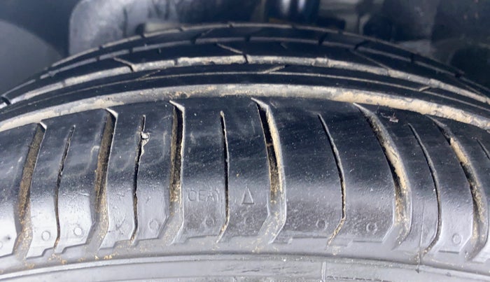 2018 Ford Ecosport 1.5 TITANIUM TI VCT, CNG, Manual, 91,029 km, Left Front Tyre Tread
