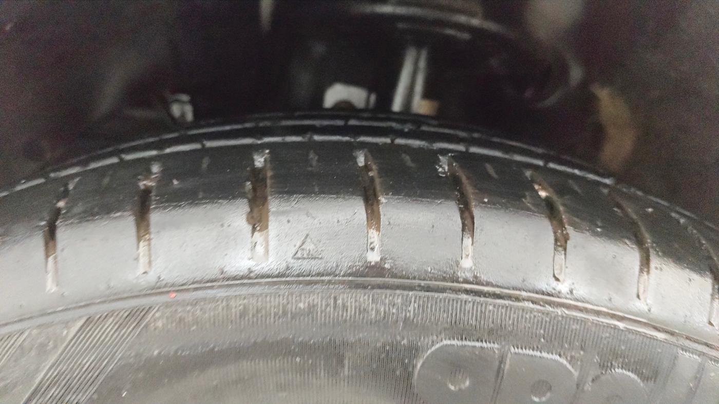 2024 Toyota Glanza G E-CNG, CNG, Manual, 41,375 km, Left Front Tyre Tread
