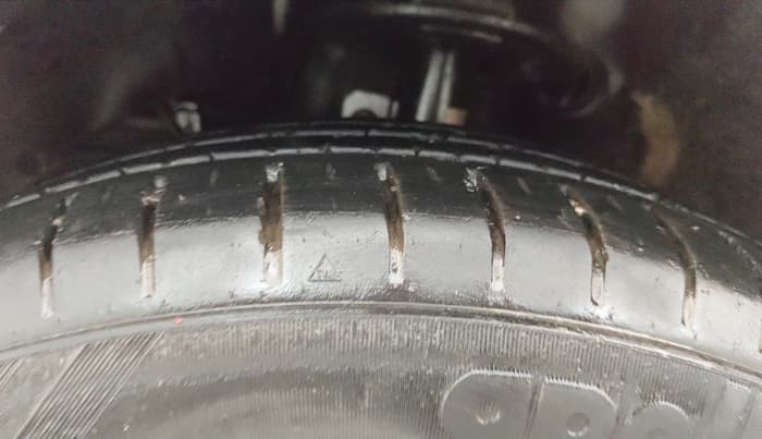 2024 Toyota Glanza G E-CNG, CNG, Manual, 41,375 km, Left Front Tyre Tread