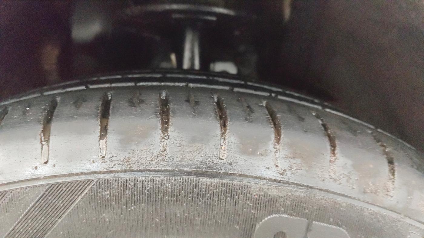 2024 Toyota Glanza G E-CNG, CNG, Manual, 41,375 km, Right Front Tyre Tread