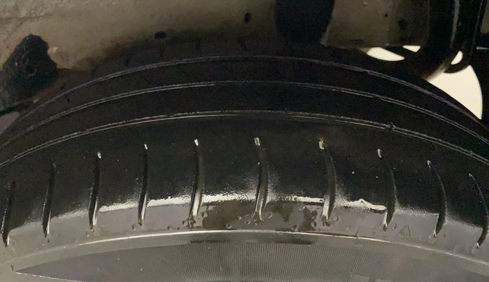 2017 Maruti Celerio VXI AMT, Petrol, Automatic, 67,679 km, Left Rear Tyre Tread