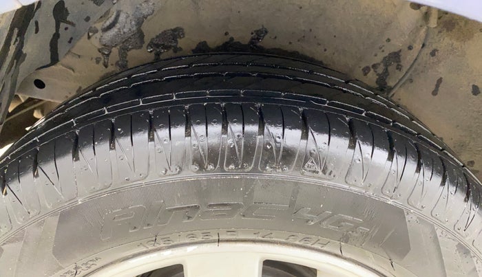 2013 Hyundai i20 SPORTZ 1.2, Petrol, Manual, 67,492 km, Right Rear Tyre Tread