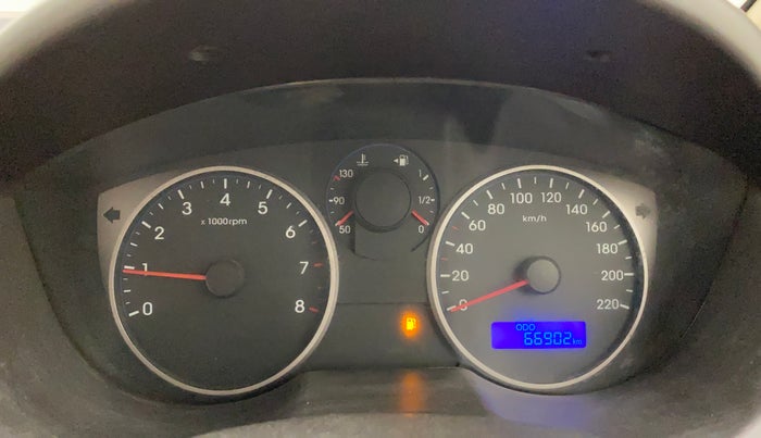 2013 Hyundai i20 SPORTZ 1.2, Petrol, Manual, 67,492 km, Odometer Image