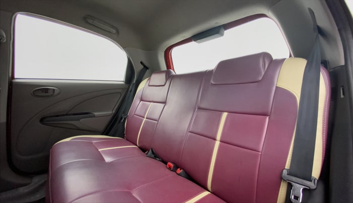 2011 Toyota Etios Liva G, Petrol, Manual, 68,155 km, Right Side Rear Door Cabin