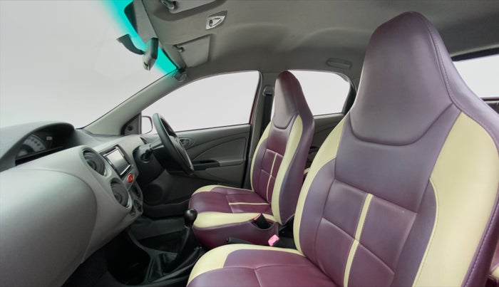 2011 Toyota Etios Liva G, Petrol, Manual, 68,155 km, Right Side Front Door Cabin