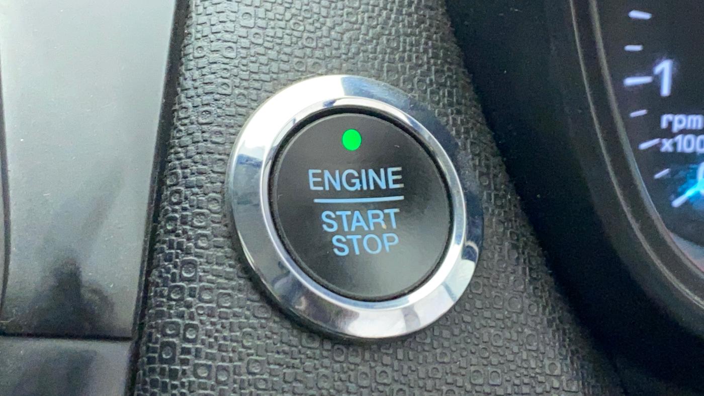 2018 Ford Ecosport 1.5 TITANIUM SIGNATURE TI VCT (SUNROOF), CNG, Manual, 34,393 km, Keyless Start/ Stop Button