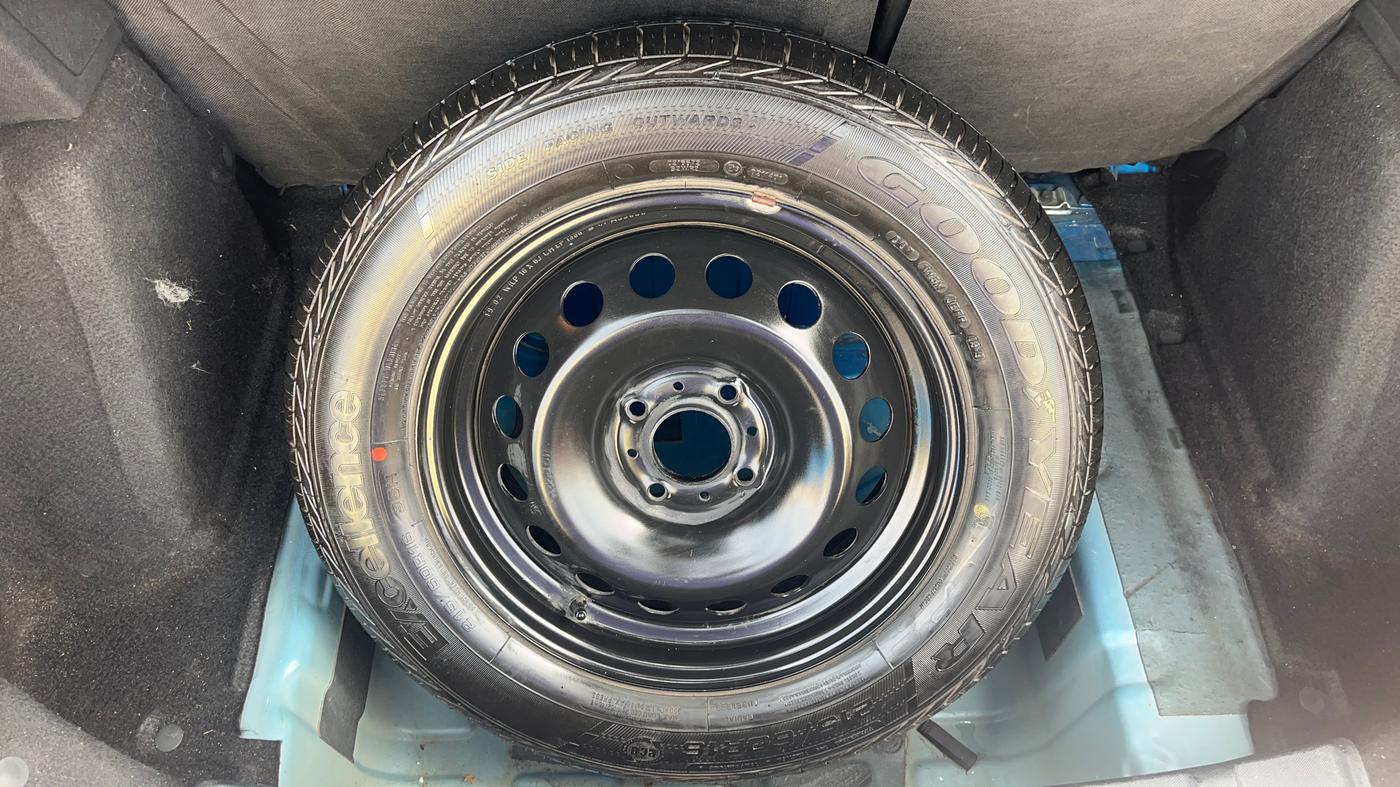 2019 Tata NEXON XZ PLUS PETROL DUAL TONE, Petrol, Manual, 57,328 km, Spare Tyre