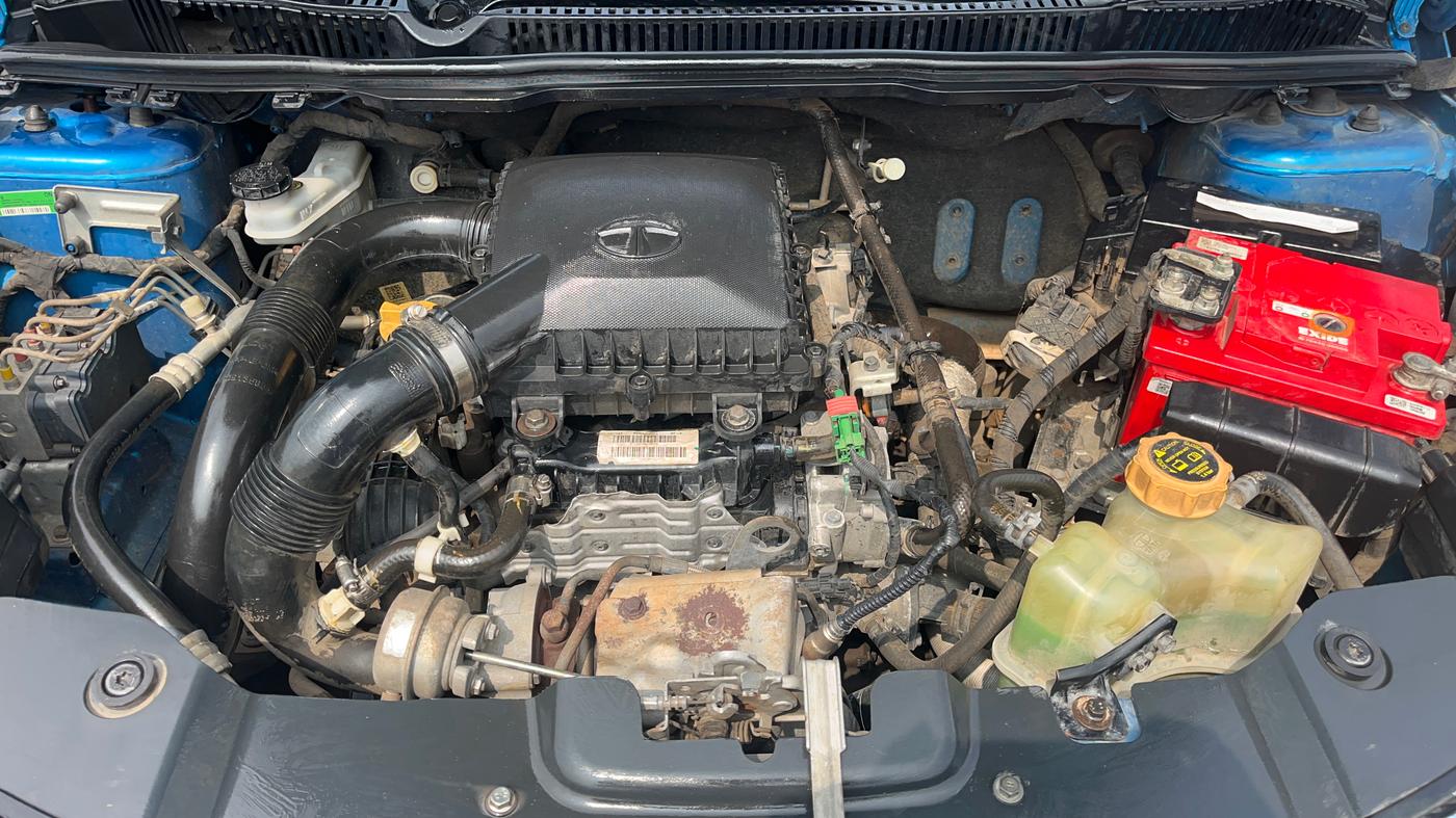 2019 Tata NEXON XZ PLUS PETROL DUAL TONE, Petrol, Manual, 57,328 km, Engine View