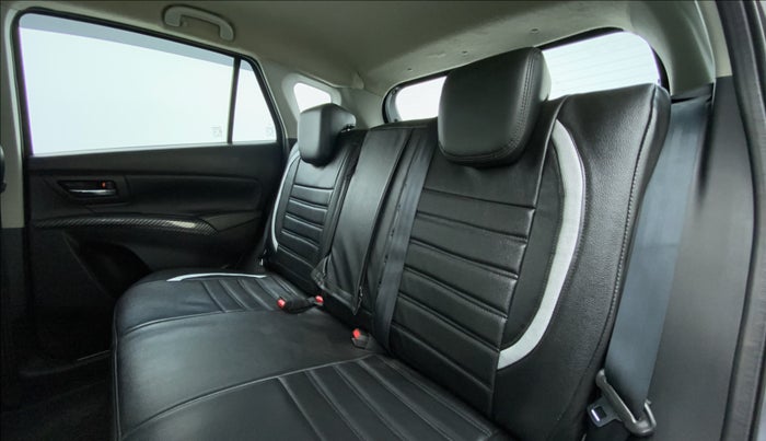 2019 Maruti S Cross ALPHA SHVS, Diesel, Manual, 20,033 km, Right Side Door Cabin View