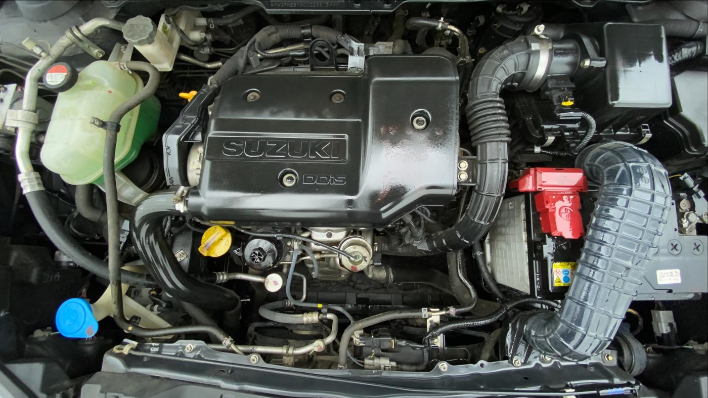 2019 Maruti S Cross ALPHA SHVS, Diesel, Manual, 20,033 km, Engine Bonet View