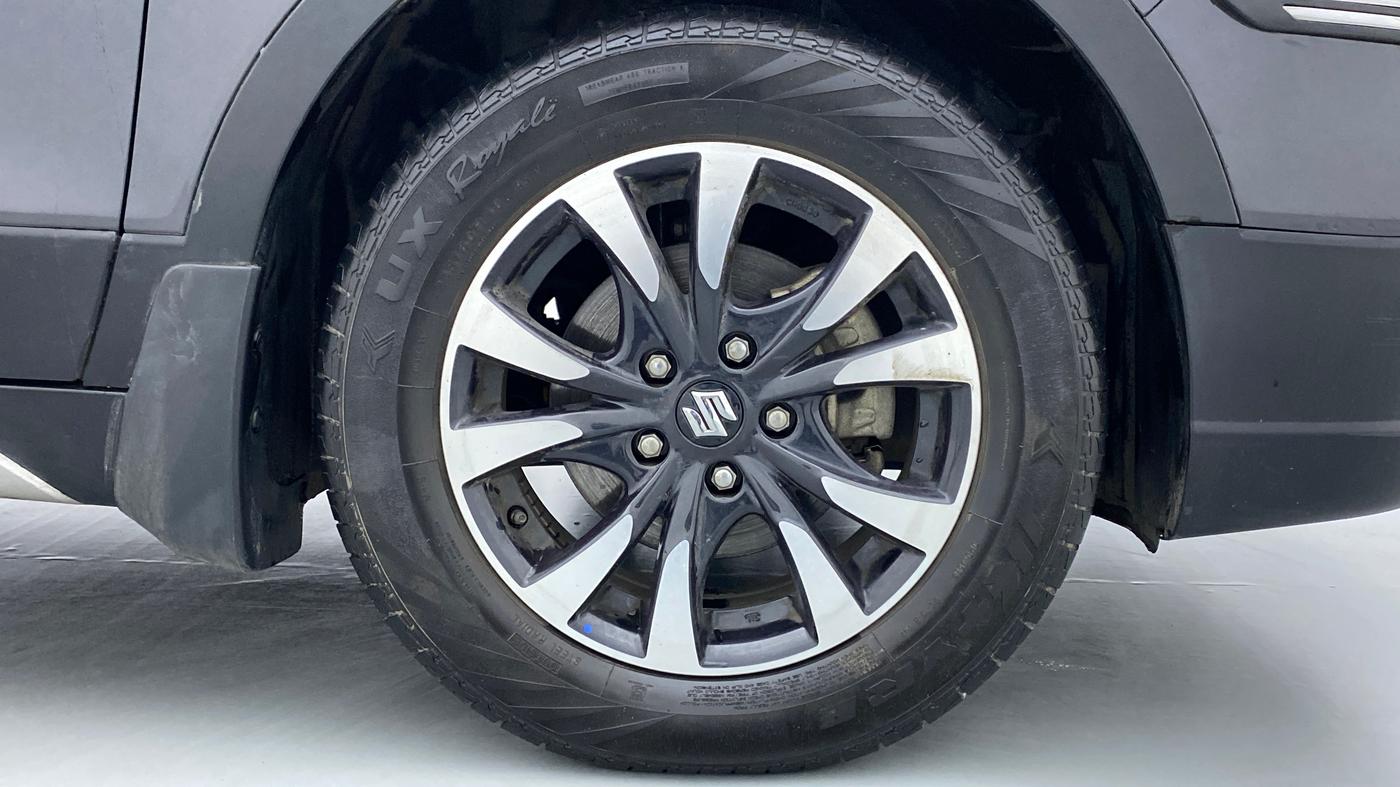 2019 Maruti S Cross ALPHA SHVS, Diesel, Manual, 20,033 km, Right Front Wheel
