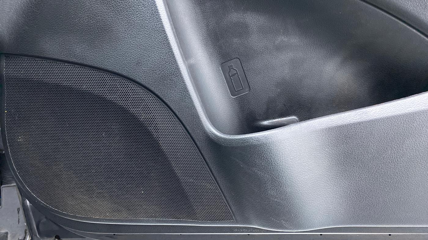 2019 Maruti S Cross ALPHA SHVS, Diesel, Manual, 20,033 km, Speaker
