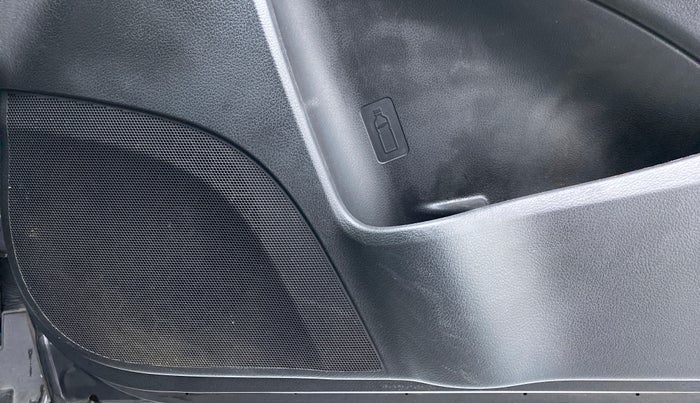 2019 Maruti S Cross ALPHA SHVS, Diesel, Manual, 20,033 km, Speaker