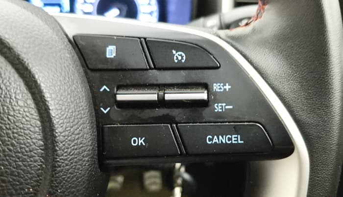 2021 Hyundai VENUE SX 1.0 TURBO IMT DUAL TONE, Petrol, Manual, 63,238 km, Adaptive Cruise Control