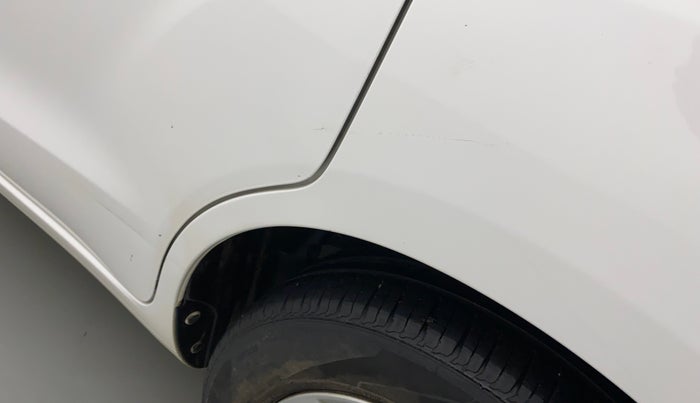 2015 Maruti Ertiga ZXI, Petrol, Manual, 61,987 km, Left quarter panel - Minor scratches