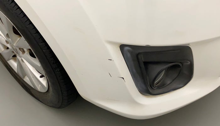 2015 Maruti Ertiga ZXI, Petrol, Manual, 61,987 km, Front bumper - Minor scratches
