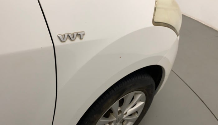 2015 Maruti Ertiga ZXI, Petrol, Manual, 61,987 km, Right fender - Slightly dented