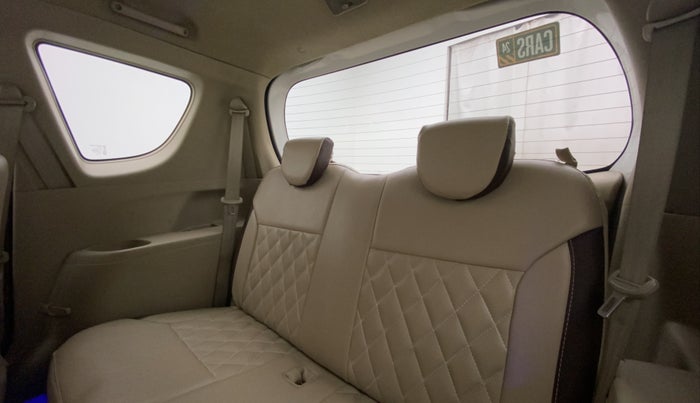 2015 Maruti Ertiga ZXI, Petrol, Manual, 61,987 km, Third Seat Row ( optional )