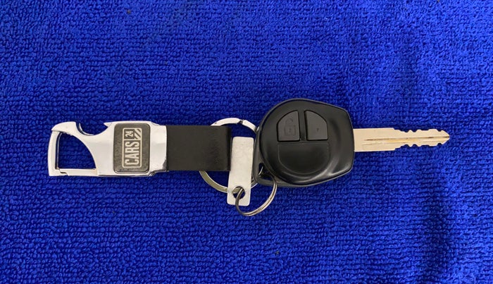 2015 Maruti Ertiga ZXI, Petrol, Manual, 61,987 km, Key Close Up