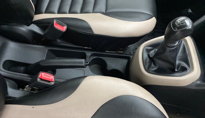 2018 Hyundai Grand i10 MAGNA 1.2 KAPPA VTVT, Petrol, Manual, 52,697 km, Gear Lever