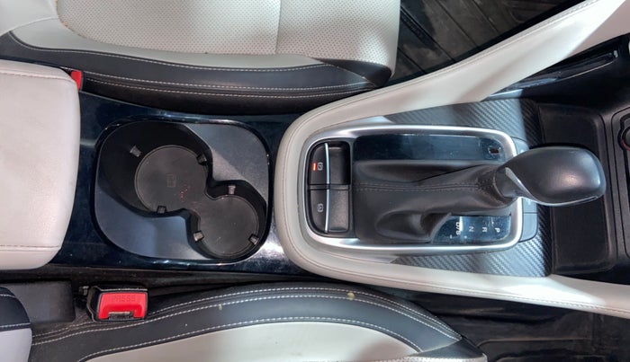 2023 MG ASTOR SHARP 1.5 CVT, Petrol, Automatic, 17,581 km, Gear Lever