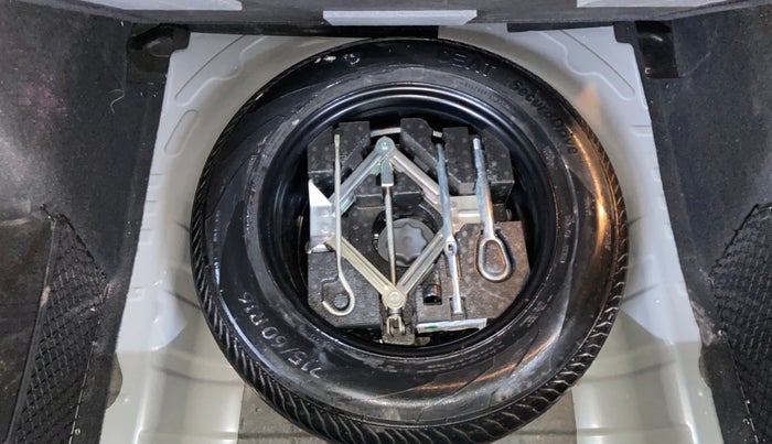 2023 MG ASTOR SHARP 1.5 CVT, Petrol, Automatic, 17,581 km, Spare Tyre