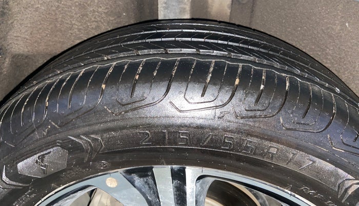 2023 MG ASTOR SHARP 1.5 CVT, Petrol, Automatic, 17,581 km, Right Rear Tyre Tread