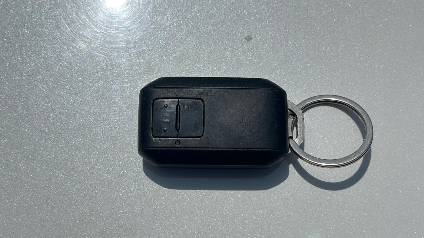 2023 Maruti IGNIS ZETA 1.2 AMT, Petrol, Automatic, 60,120 km, Key Close Up