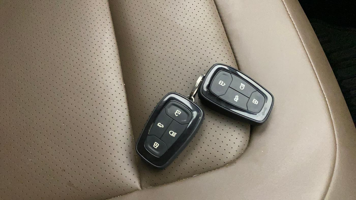 2020 Tata Harrier XZA PLUS 2.0L, Diesel, Automatic, 65,886 km, Key Close Up