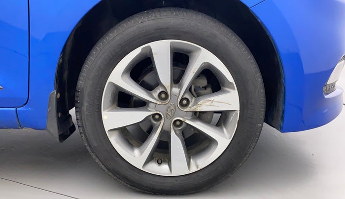 2017 Hyundai Elite i20 ASTA 1.2 (O), Petrol, Manual, 81,726 km, Right Front Wheel
