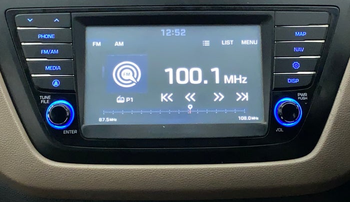 2017 Hyundai Elite i20 ASTA 1.2 (O), Petrol, Manual, 81,726 km, Infotainment System