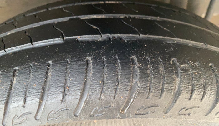 2023 Tata Tiago XT PETROL, Petrol, Manual, 59,240 km, Left Rear Tyre Tread