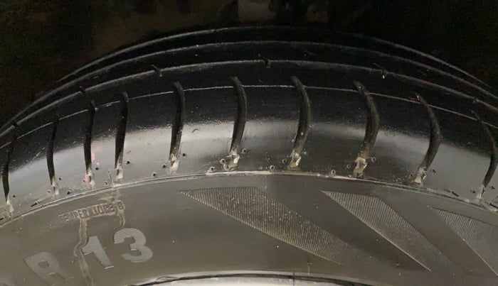 2019 Maruti New Wagon-R LXI CNG 1.0, CNG, Manual, 52,167 km, Right Front Tyre Tread