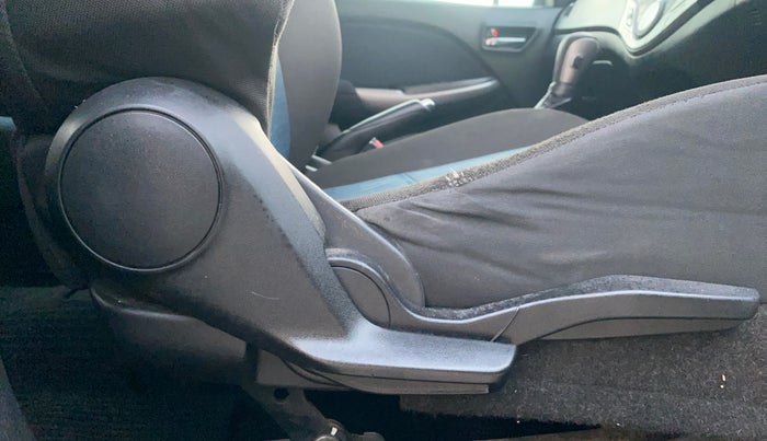 2019 Maruti Baleno ALPHA CVT PETROL 1.2, Petrol, Automatic, 70,779 km, Driver Side Adjustment Panel
