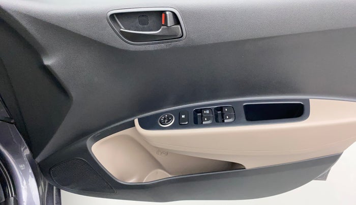 2018 Hyundai Xcent E+, Petrol, Manual, 25,998 km, Driver Side Door Panels Control