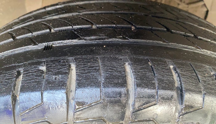 2020 Maruti S Cross ZETA 1.5, Petrol, Manual, 30,516 km, Right Front Tyre Tread