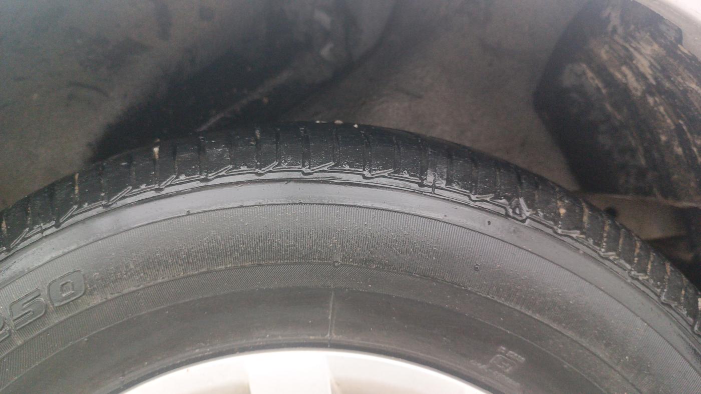 2013 Hyundai i10 SPORTZ 1.1, Petrol, Manual, 18,864 km, Left Rear Tyre Tread
