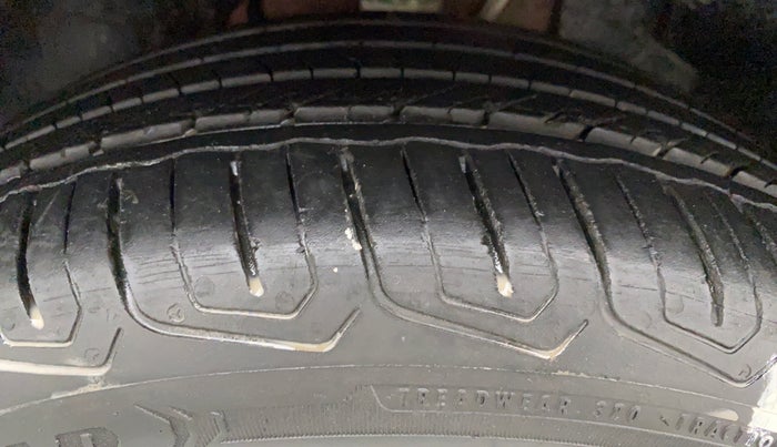 2022 Tata ALTROZ XM+ 1.2 RTN, Petrol, Manual, 9,417 km, Left Front Tyre Tread