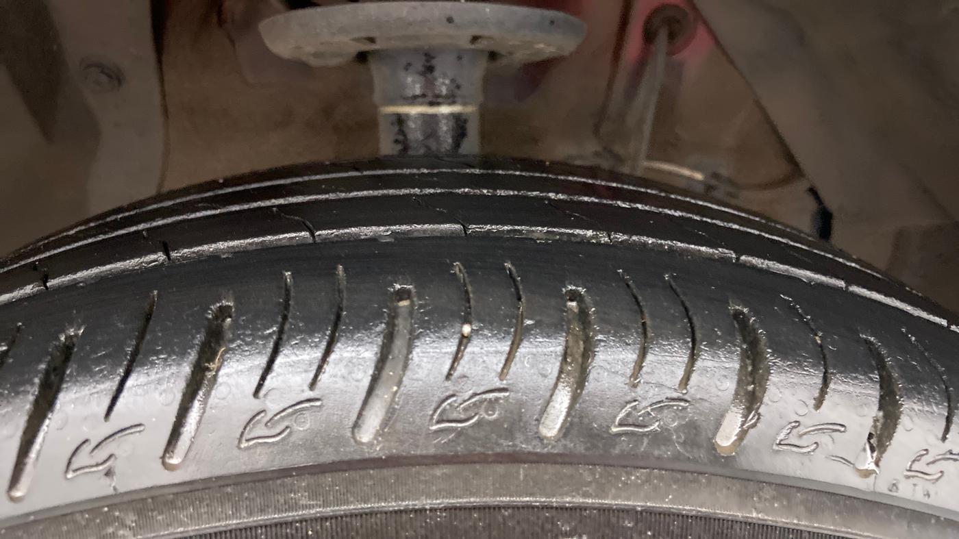 2021 Maruti Vitara Brezza VXI, Petrol, Manual, 58,200 km, Right Front Tyre Tread